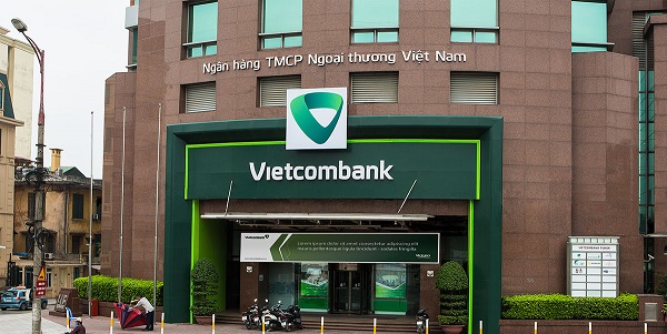 lam the ngan hang vietcombank
